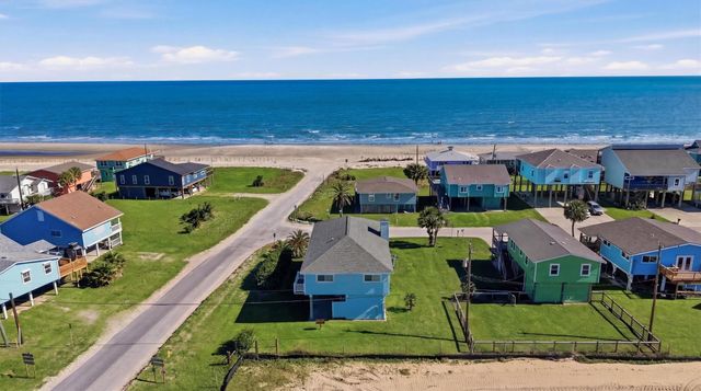 12902 John Reynolds Rd — Bermuda Beach