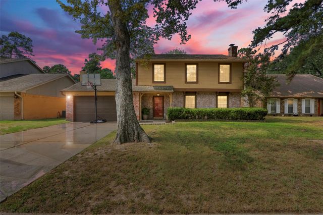 25539 Chapel Ridge Ln — Lexington Woods