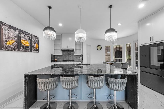 11415 Stonecreek Bend Ln — Cypress Crk Lakes Sec 03