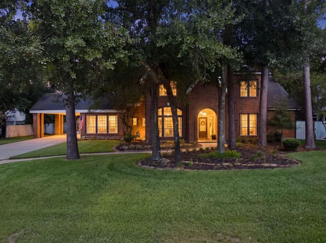 23 S Brokenfern Drive Dr — Wdlnds Village Grogans Ml 40