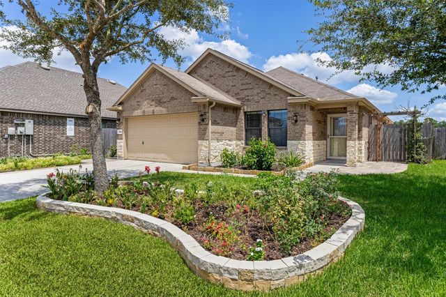 23102 Red Birch Ct — Pine Trace Village Sec 4