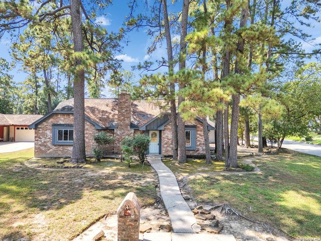 25423 Old Carriage Ln — LEXINGTON WOODS