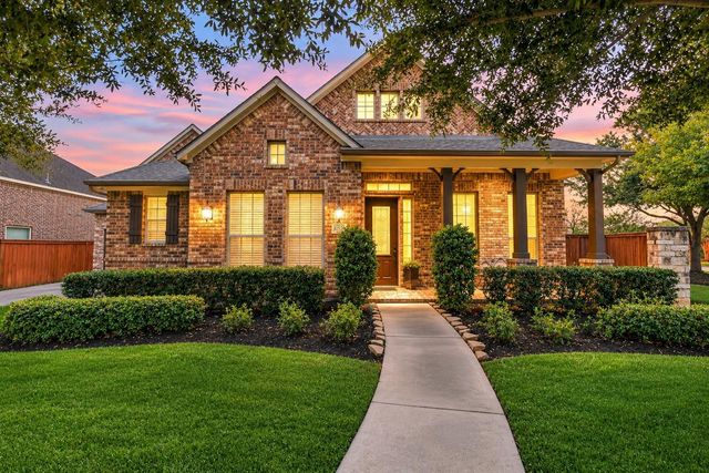 10519 Trinity Springs Dr — Towne Lake