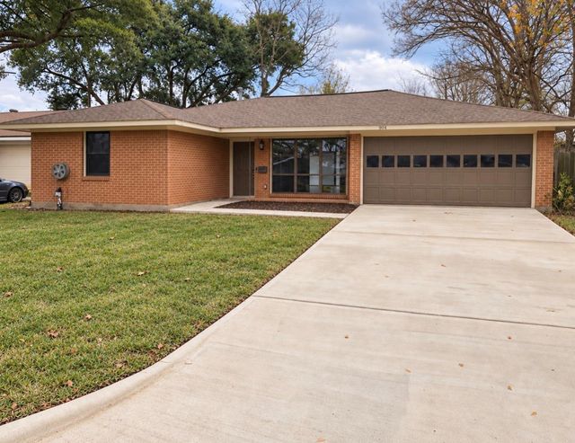 904 Sherwood Dr — Sherwood Add