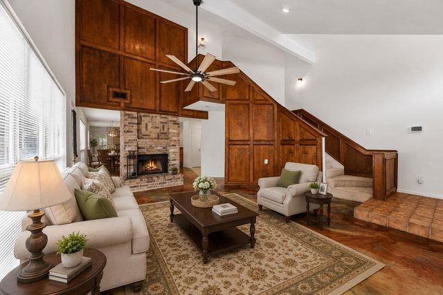 3806 Crystal Falls Dr — Quail Valley