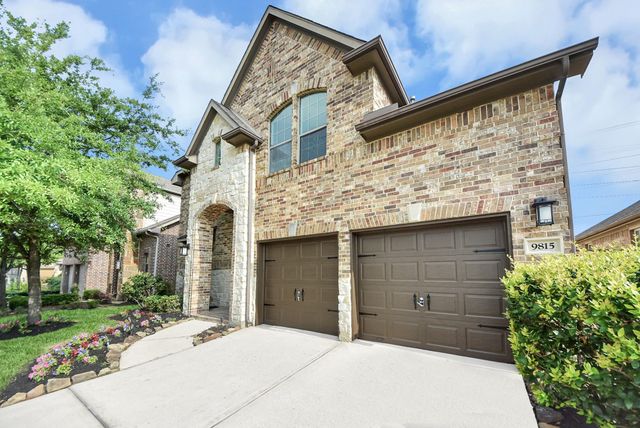 9815 Patricia Haven Ln — Fall Crk Sec 39