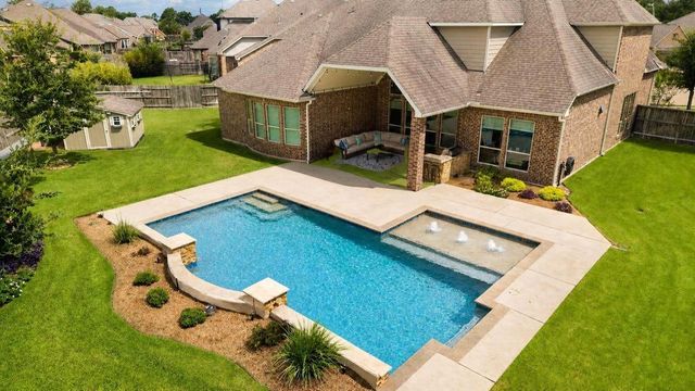 5603 Mae St — Enclave/Katy
