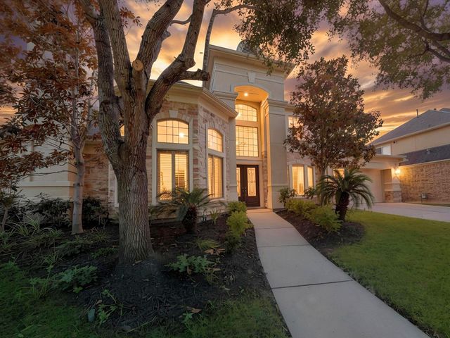 5907 Hawthorne Garden Way — Seven Meadows Sec 16