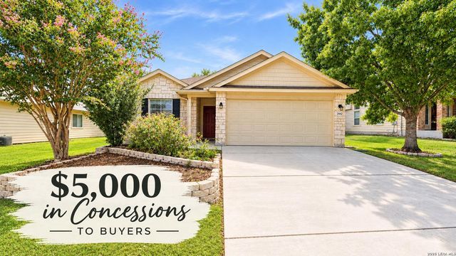 2442 FAYETTE DR — Dove Crossing