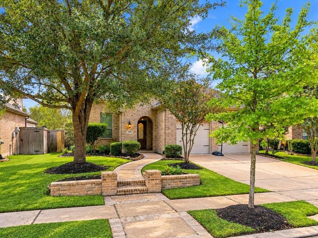 19011 Crest Cove Dr — Bridgeland