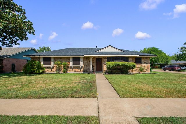 1129 Jeffrey St — Parkglen Sec 01