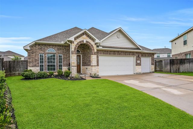 305 Bordeaux Ct — Marthas Vineyard Sec 01
