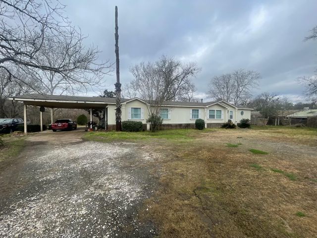 5025, 5027, 5029 Skinner Ln — Knight & White