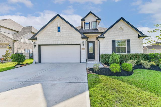702 Campbell Dr — Westwood Sub Sec 10