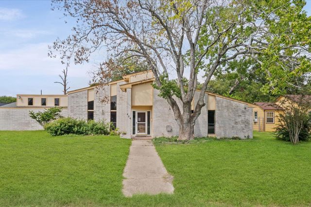 426 S 6th St — La Porte