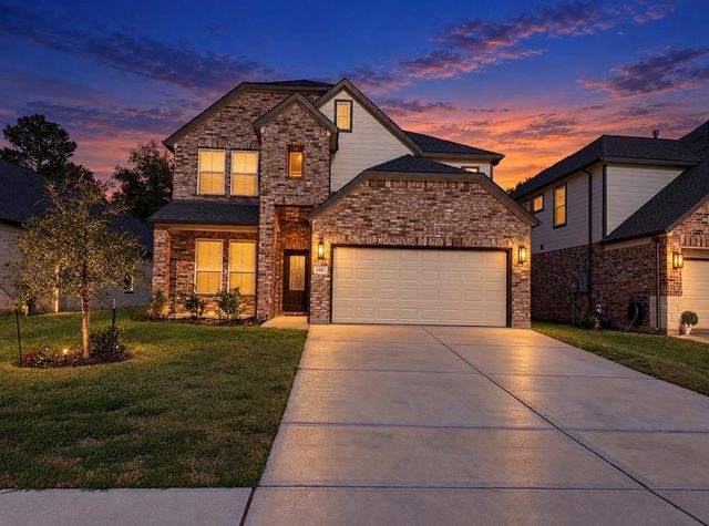 1951 Scarlet Yaupon Way — Barton Creek Ranch