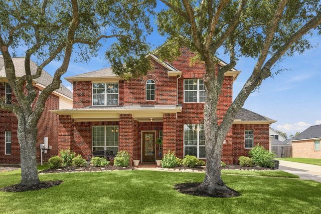2141 Brittany Colony Dr — Brittany Lakes
