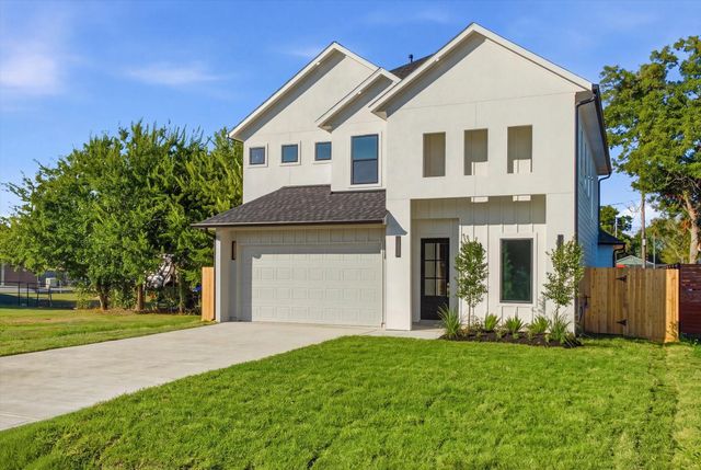 114 S Carroll St — Bay Front Add