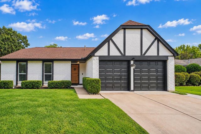 2419 Broken Elm Dr — The Grove