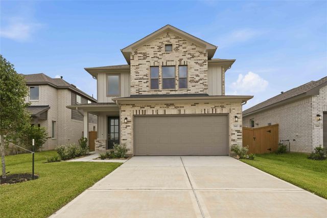 5045 Marcasca Dr — Sunterra