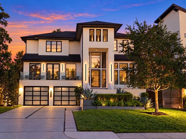1222 Timbergrove Ln — Timbergrove Manor