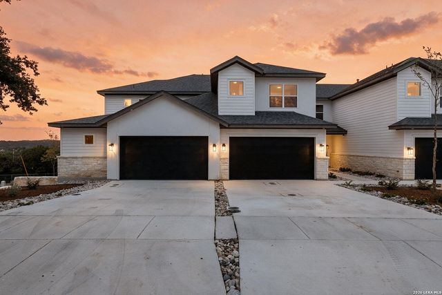 108 MAGNOLIA CIR — THE OVERLOOK