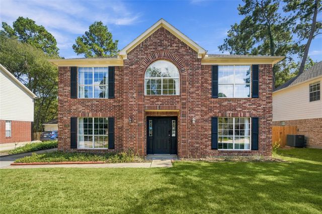 309 E Golden Arrow Cir — Village Of Cochrans Crossing