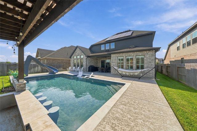 10511 Harvest Oak Ct — Sienna Plantation