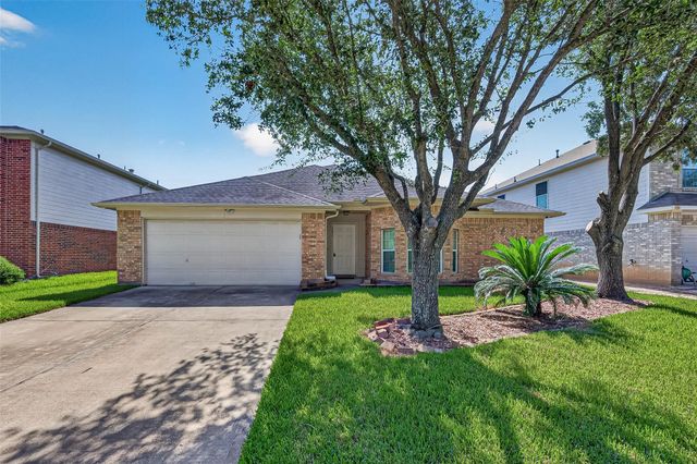 3830 Flatwood Dr — Westfield Sec 10