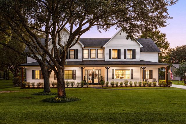 3008 S Saddlebrook Ln — I & Gn Ry