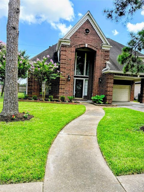 414 Mill Place CT — Sugar Mill