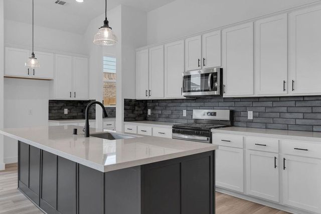 7514 Prairie Foxglove Way — Fulshear Lakes