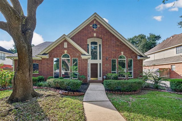2006 Teakwood Pl — Lakes Of Edgewater Sec 1