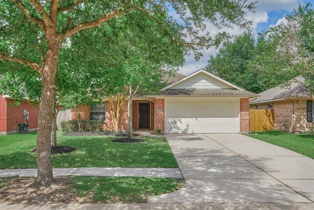 32314 Golden Oak Park Ln — Imperial Oaks Park