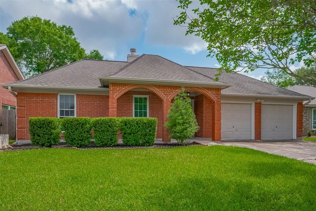 3007 CLOVERDALE — MEADOW BEND