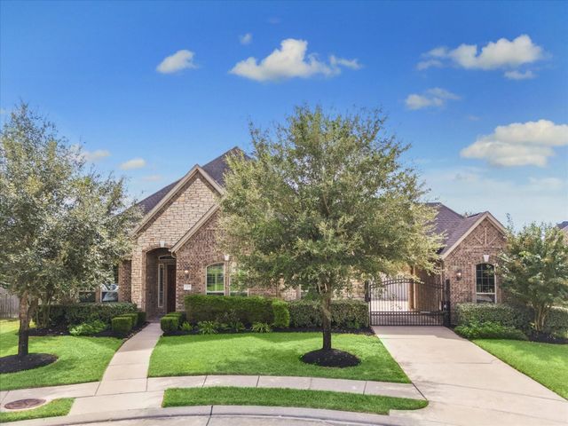 27703 Bering Crossing Dr — Firethorne
