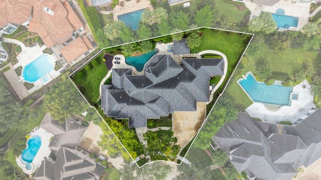 7 Silverloch Ct — Sweetwater