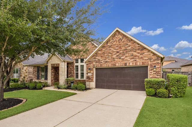 15206 Ironwood Meadow Ln — Hayden Lakes
