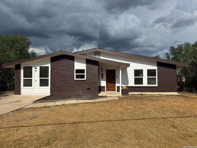 606 E LANGLEY BLVD — ROSE GARDEN