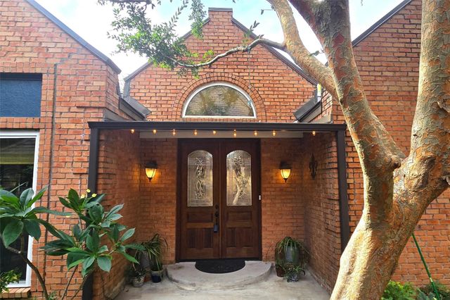 1142 Misty Lake Dr — Sugarmill Sec 7