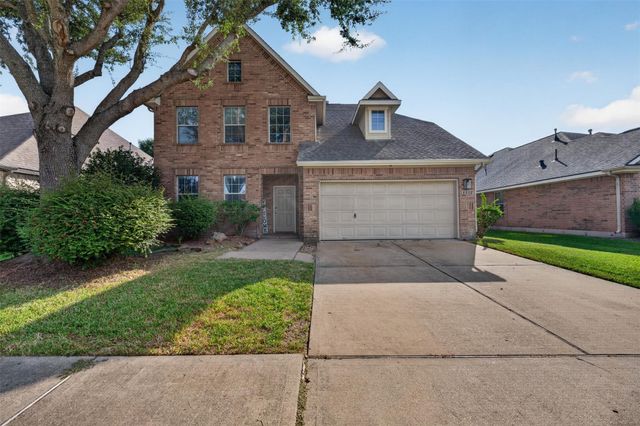 8002 Berkely Ct — Eastpoint