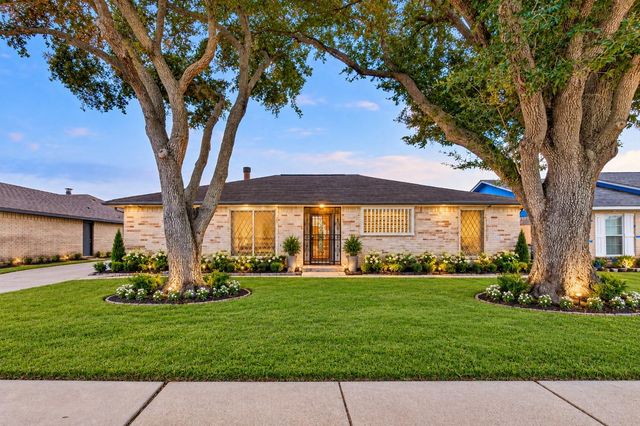 6914 Rockergate Dr — Briargate Sec 6