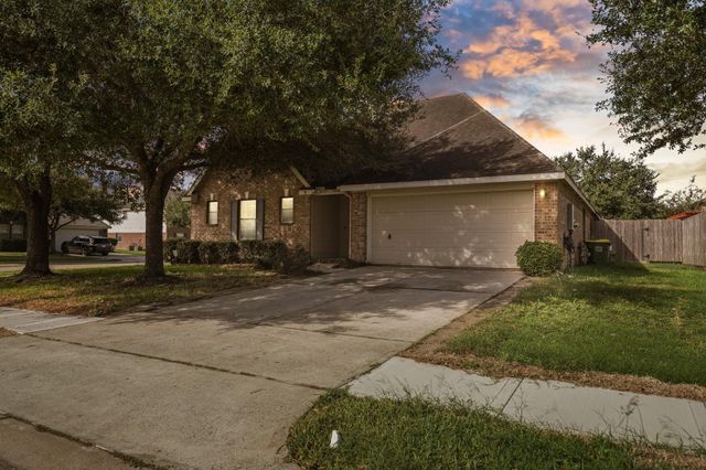 3808 Parry Ct — Canterbury Park Sec 1