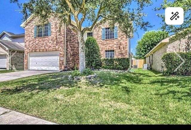 7910 Pelican Ln — Hunters Chase Sec 04