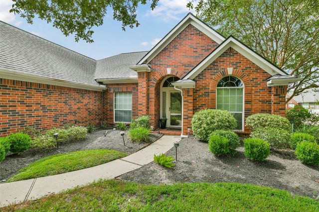 2516 Creeks Edge Dr — Clear Creek Park