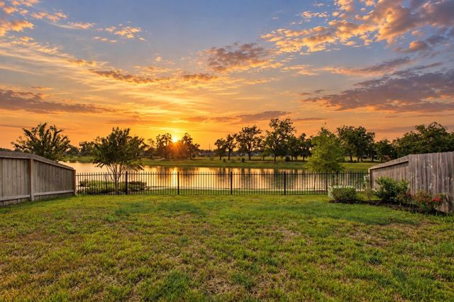 8019 Veneto Green Dr — Sorrento