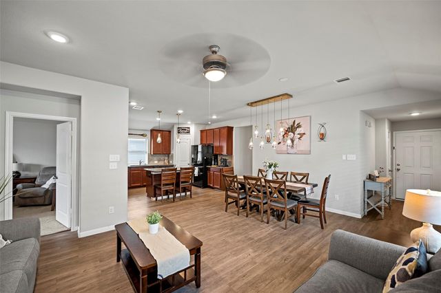 6938 Scarlet Sagebrush St — Lantana