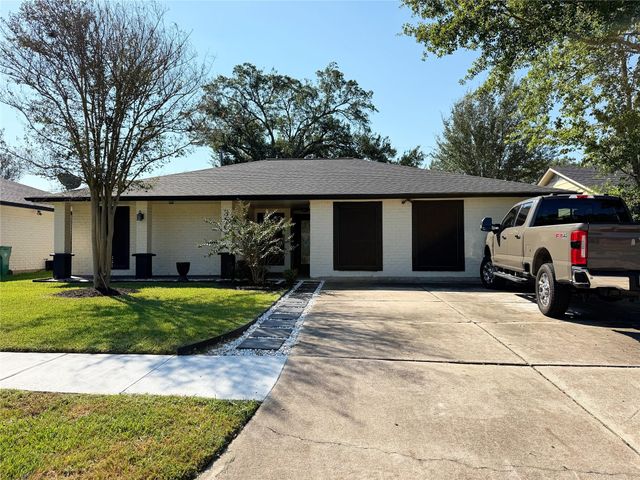 3608 Cedarcrest Dr — Tanglebriar Sec 06