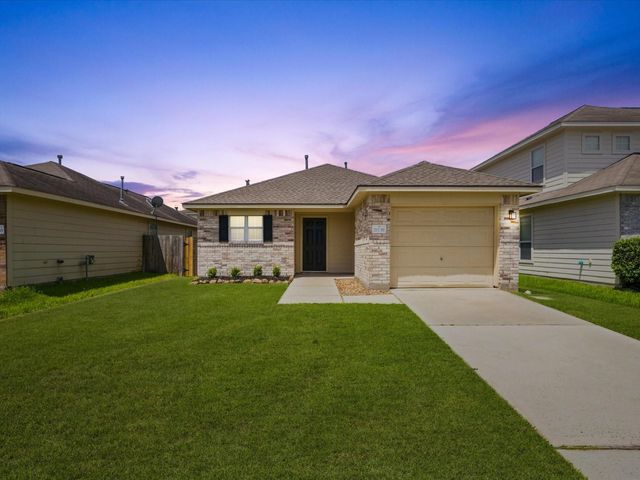 21139 Grandin Wood Ct — Kenswick Mdws Amd 1