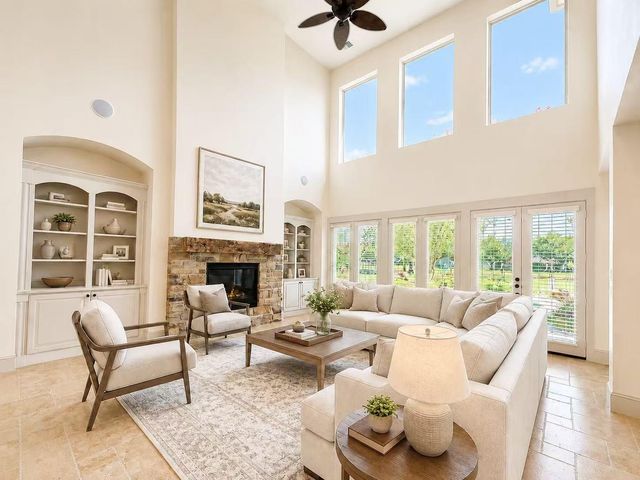 2419 Parrot Shell Ln — Texana Plantation Sec 3